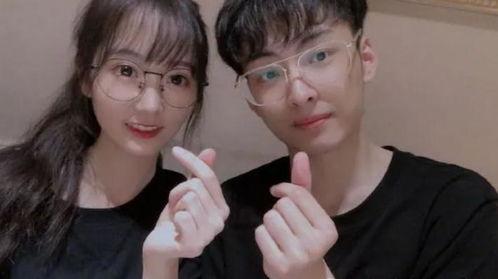 情侣网红博主吃瓜视频,网红情侣博主带你揭秘甜蜜瞬间