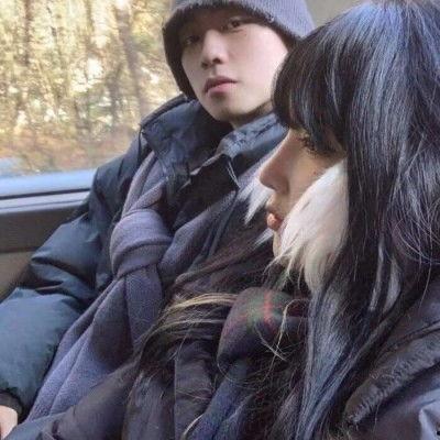 网红吃瓜头像情侣图片,揭秘网络红人的甜蜜日常