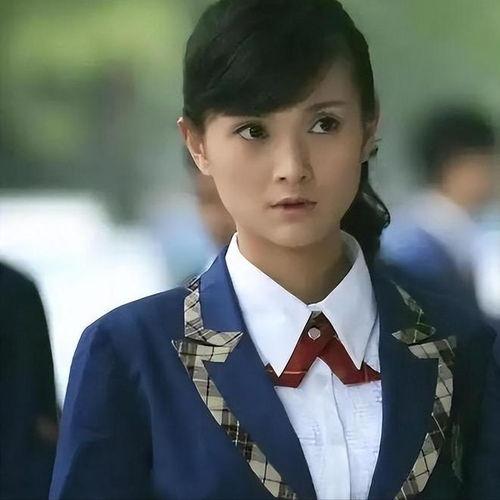 吃瓜网红头像高清图片男,揭秘吃瓜网红高清男生头像背后的故事