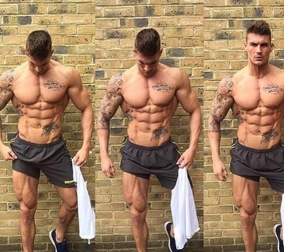 网红肌肉男吃瓜