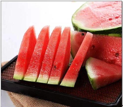 最早吃瓜网,网络舆论风向标背后的故事