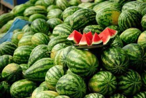 什么是网红吃瓜,揭秘网红吃瓜背后的娱乐生态与现象