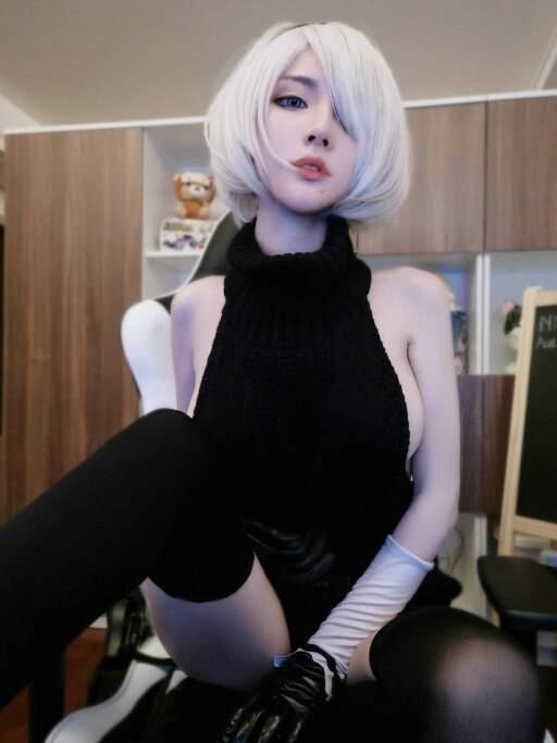 吃瓜网红cos小鹿来了,吃瓜群众围观cosplay盛宴