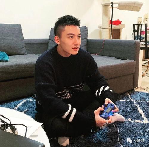 广州帅哥网红吃瓜事件  第2张