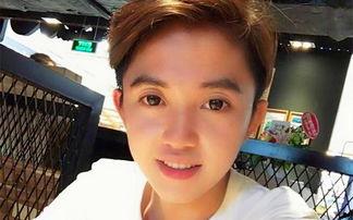 颜值网红吃瓜  第1张